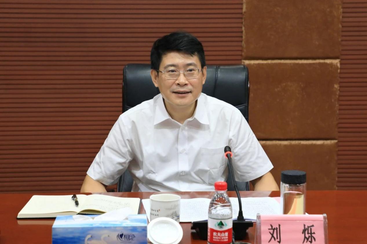 刘烁在萍乡经开区调研时强调 坚定信心 担当作为 为打造"最美转型城市