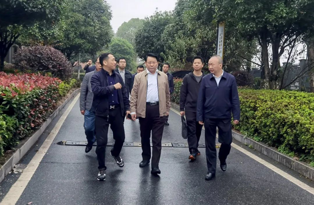 萍乡市人民政府 县区动态 市委常委,常务副市长李明生