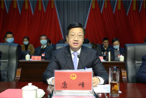 安源区第十一届人民代表大会第六次会议胜利闭幕